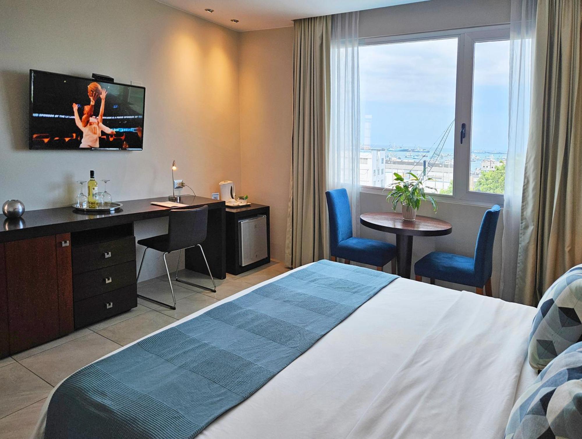 Hotel Perla Spondylus Манта Екстериор снимка