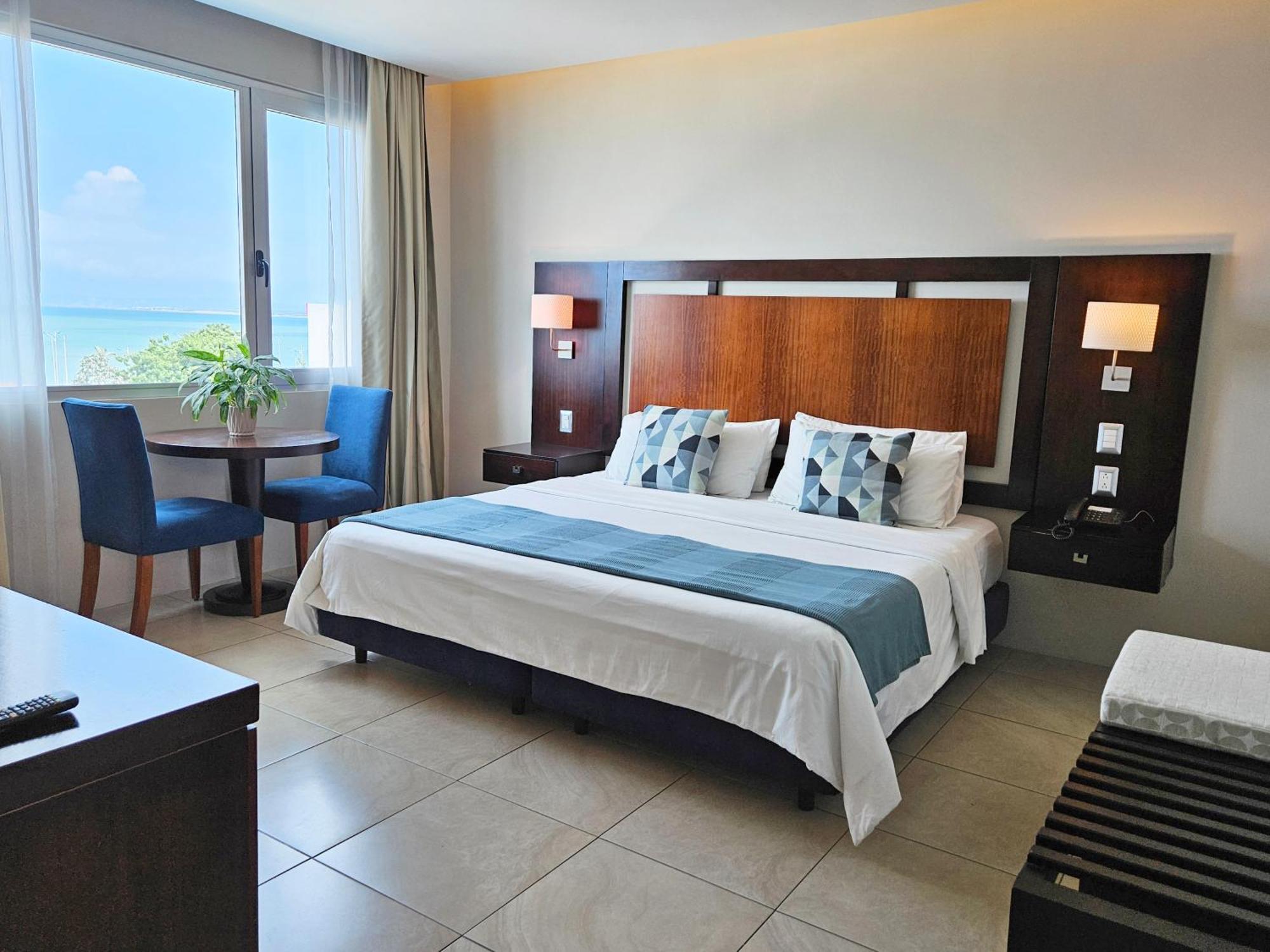 Hotel Perla Spondylus Манта Екстериор снимка