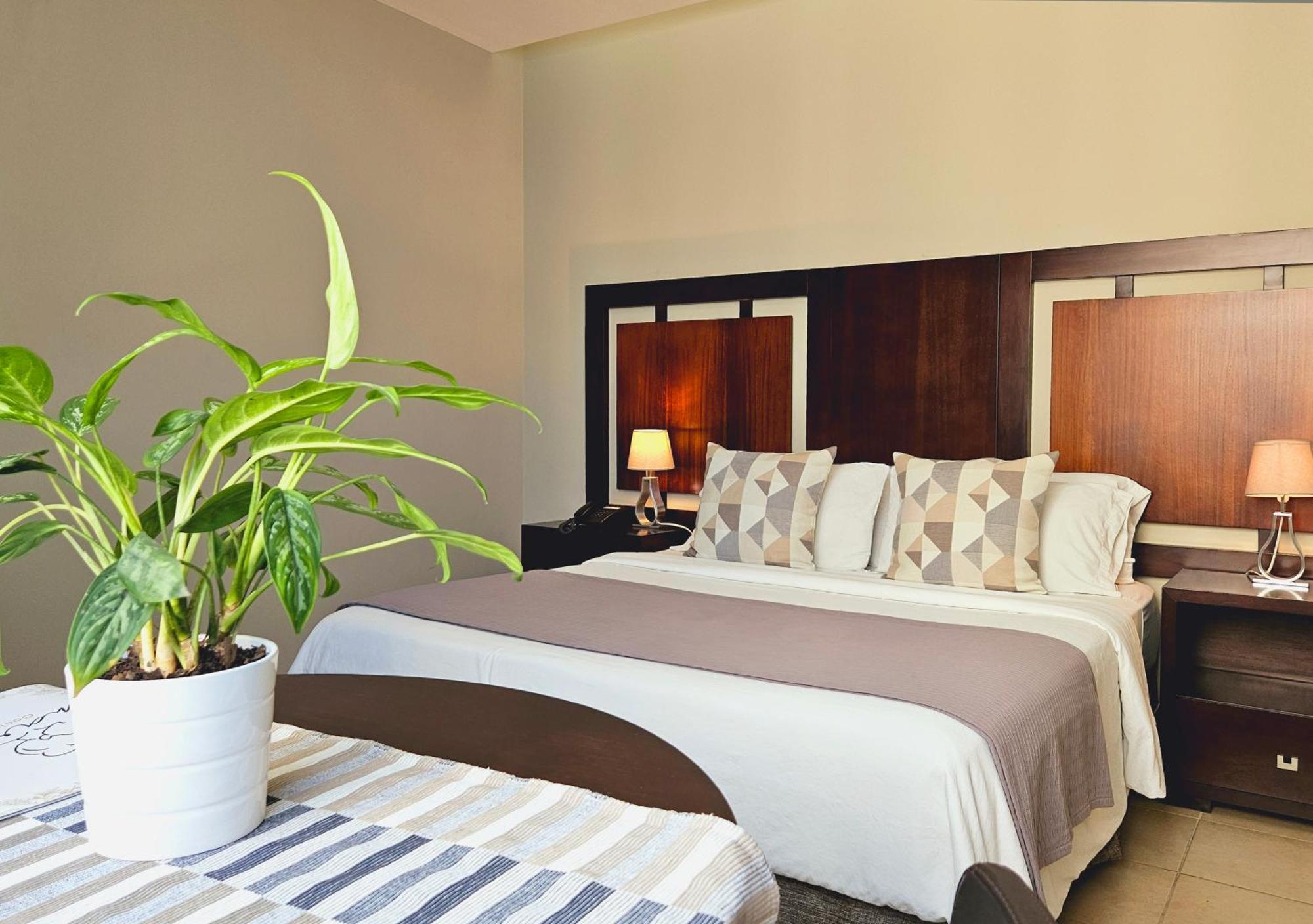 Hotel Perla Spondylus Манта Екстериор снимка