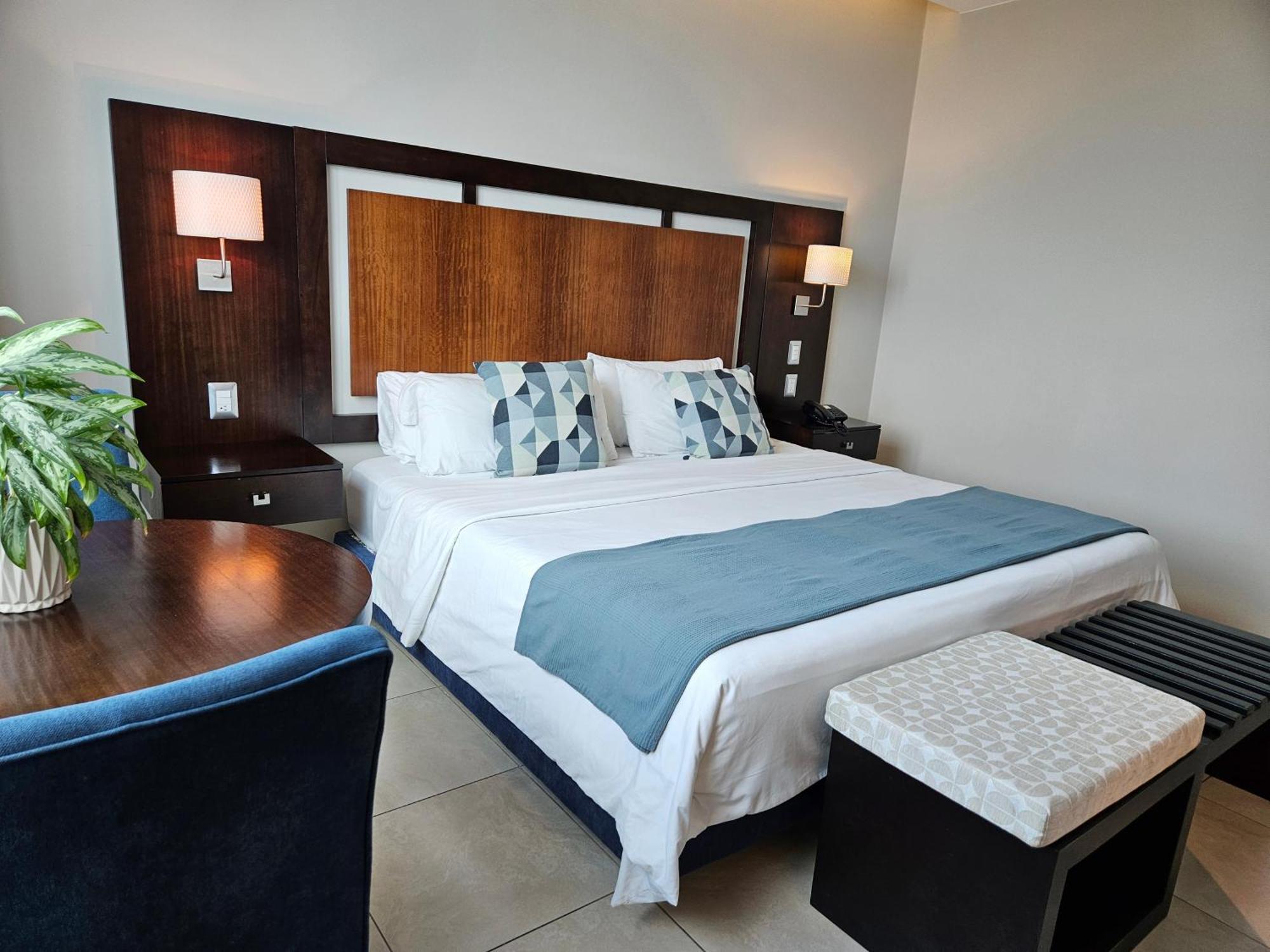 Hotel Perla Spondylus Манта Екстериор снимка