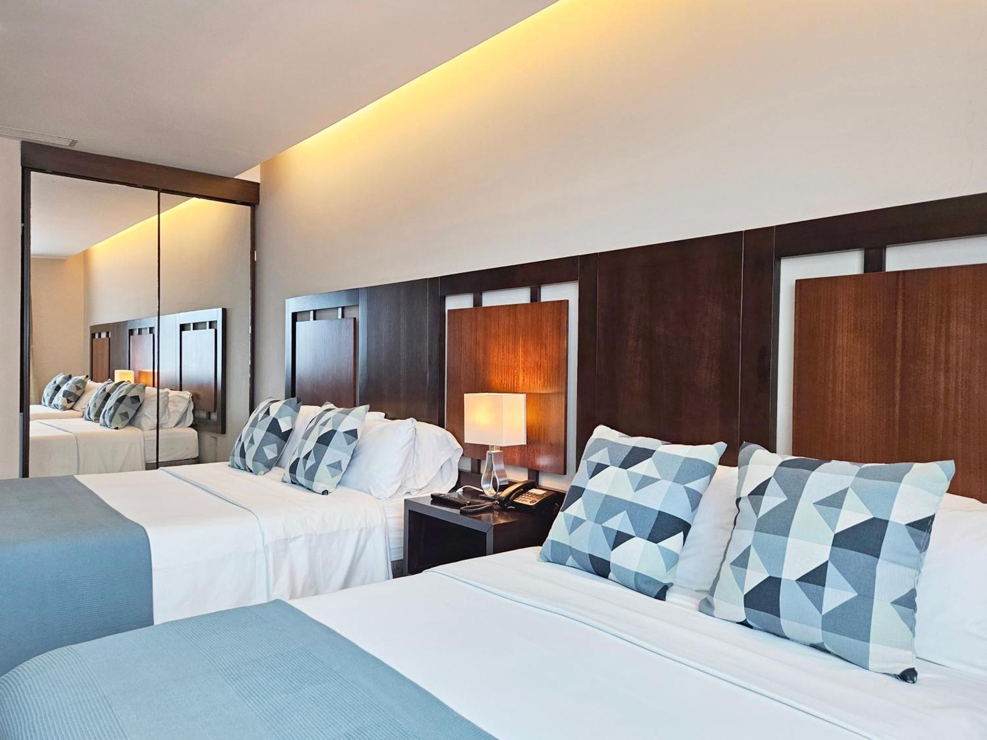 Hotel Perla Spondylus Манта Екстериор снимка